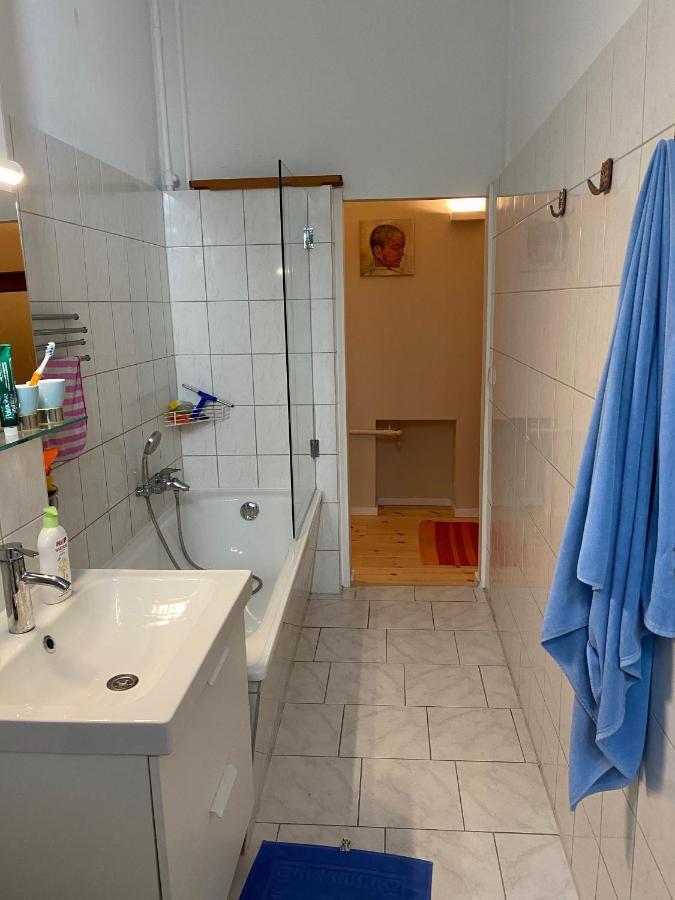 ベルリンFewo Gruene Mommsenstrasse - Bei Becker Klingelnアパートメント エクステリア 写真